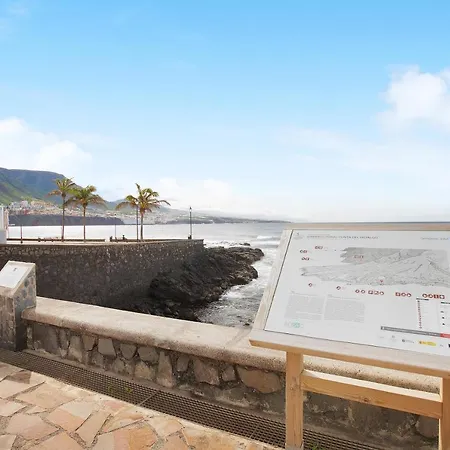 Apto Aguacada Διαμέρισμα Punta Del Hidalgo